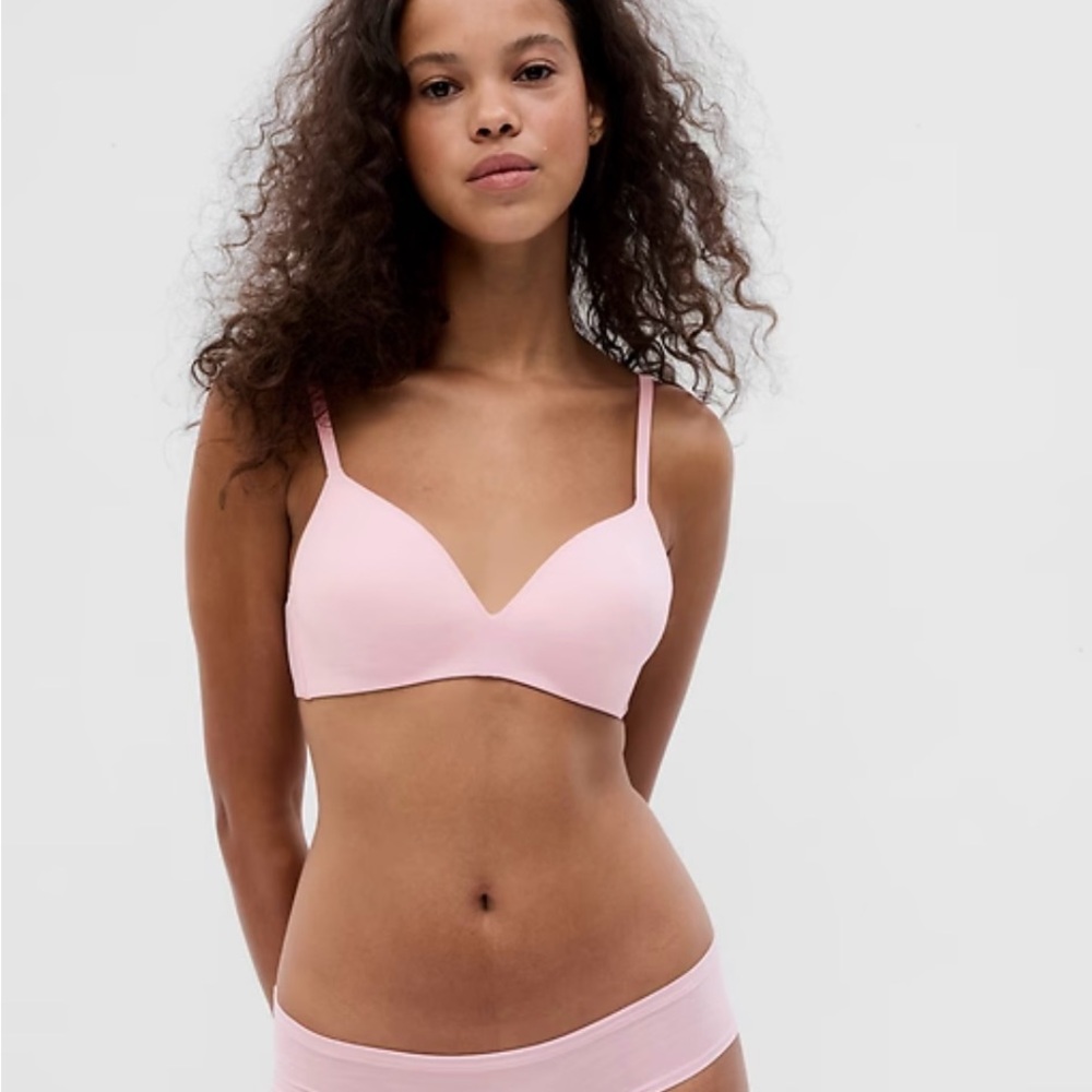 GAP Soft Pink Bra